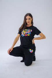 Love is THE VIBE Speckled Tee in black