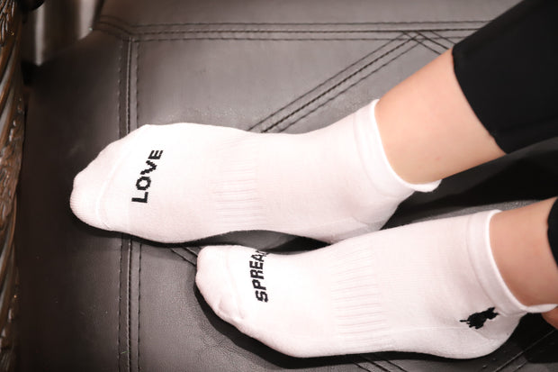 Love Strides- Spread Love Sock, 3 Pack White