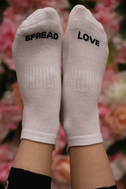 Love Strides- Spread Love Sock, 3 Pack White
