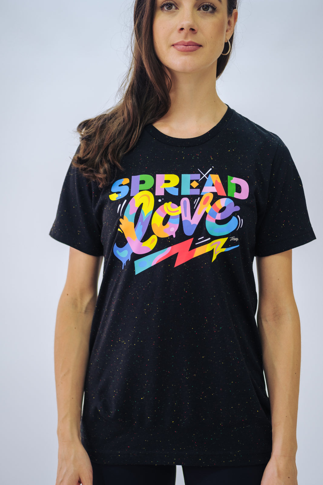 Love is THE VIBE Speckled Tee in black