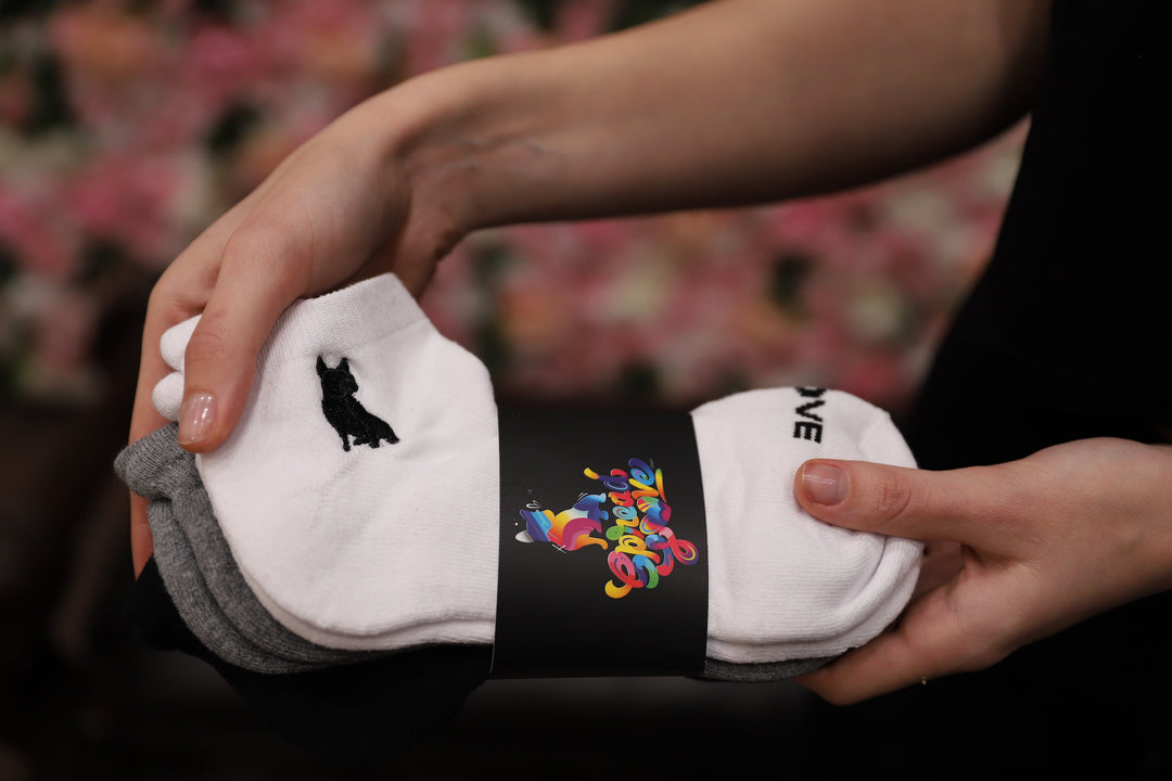Love Stride, Spread Love Sock, 3 Pack Multi (Grey/Black/White)